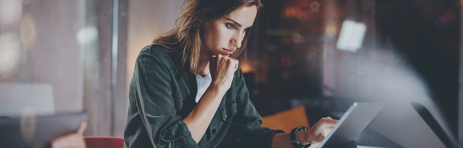 woman using Treasury Management services