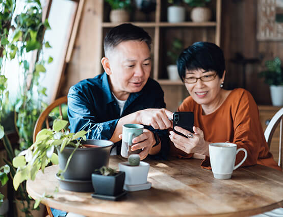 couple deciding on overdraft protection